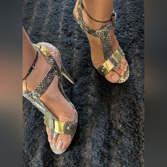 Steve Madden Shoes - Steve Madden Gold and Snakeskin Heels